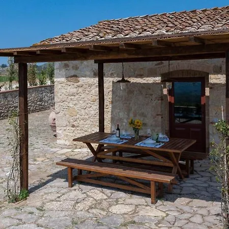 Capanna Di Citerna Holiday home *